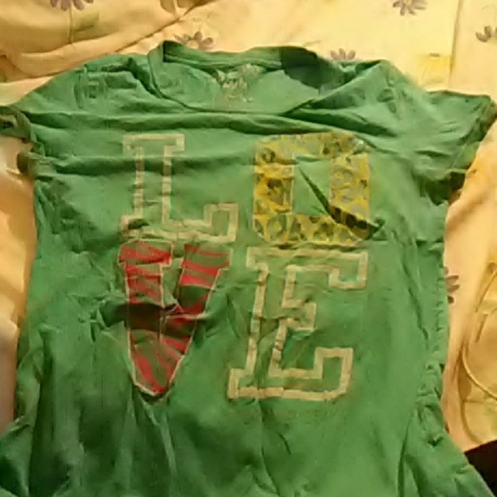 Aeropostale  tee - shirt